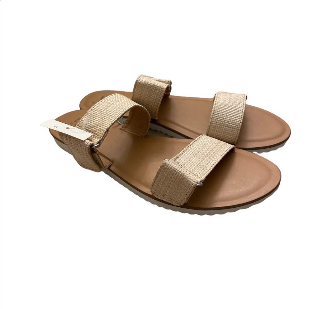 A New day Women's Sandals llliana Two Band Natural Size 9.5 NWT - Picture 2 of 5